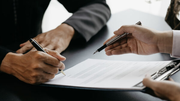 Mehr Transparenz im Rechtssystem durch KI | Lexemo Blog